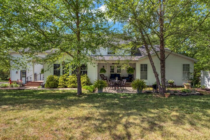 Property Photo:  420 Rock Springs Rd  TN 37031 