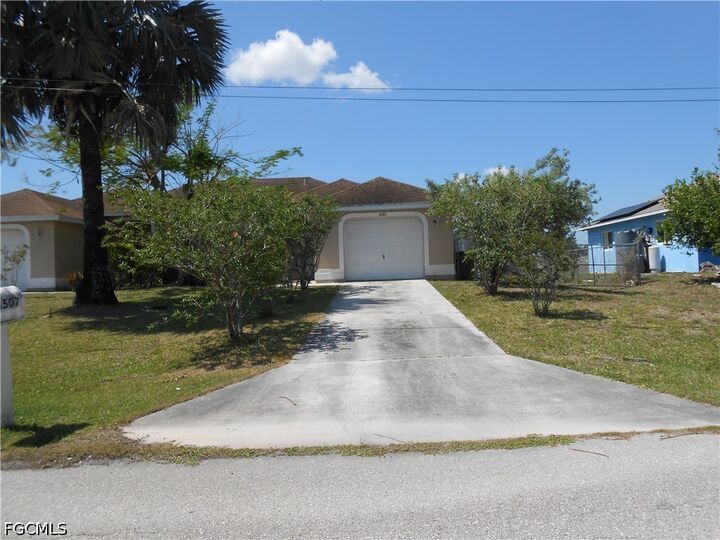 Property Photo:  4507 20th Street SW  FL 33973 