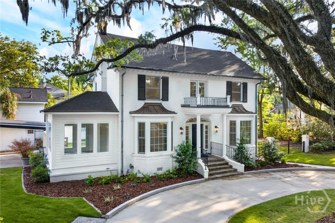 Property Photo:  405 Washington Avenue  GA 31405 
