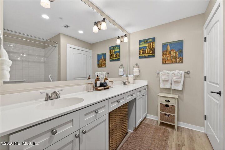 Property Photo:  965 Registry Boulevard 202  FL 32092 
