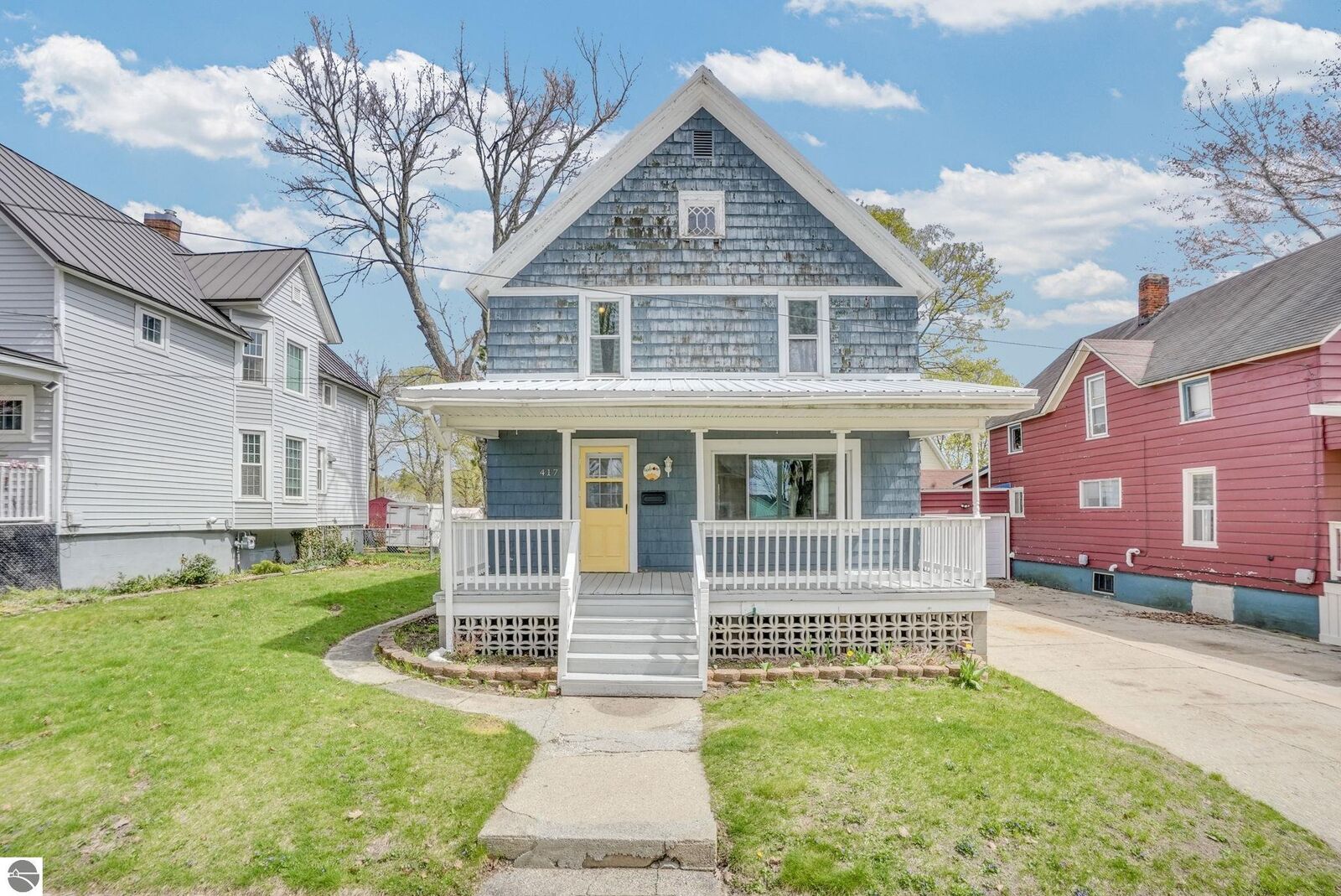 Property Photo:  417 Prospect Street  MI 49601 