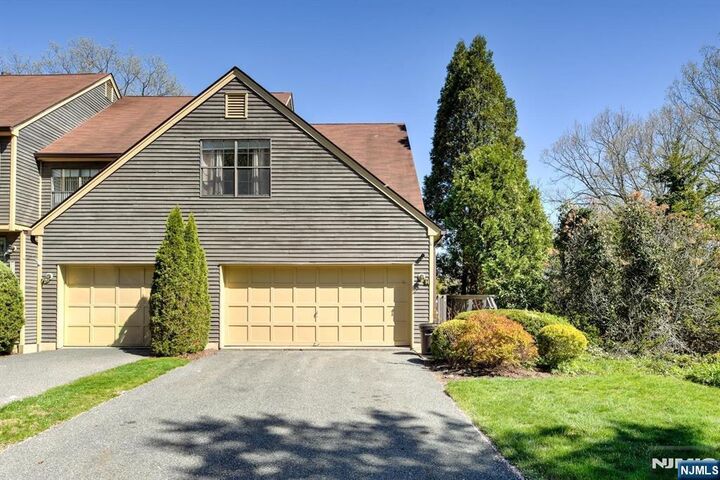 Property Photo:  50 Beacon Hill Road H  NJ 07480 