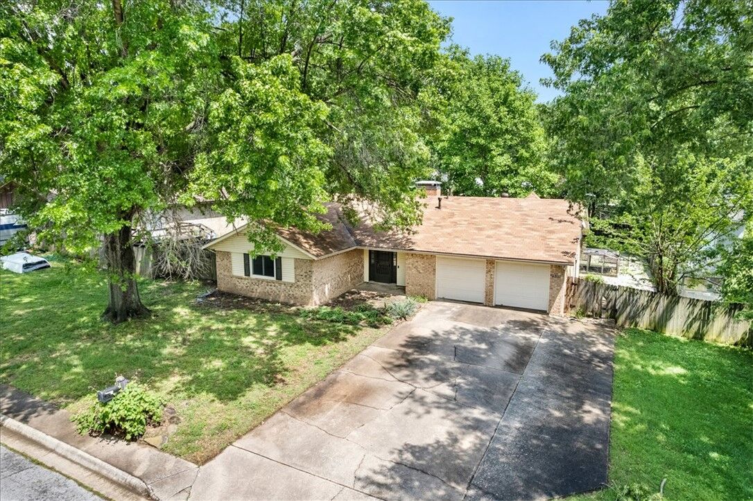 Property Photo: 4203 Tomahawk Circle AR 72764