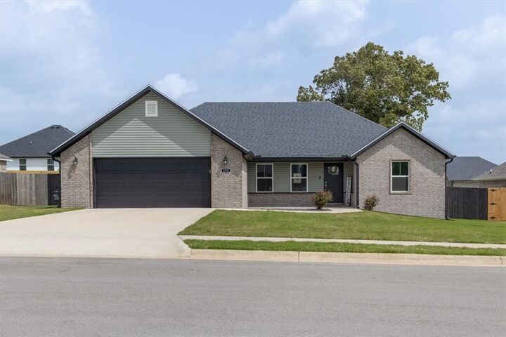 Property Photo:  172 Brooke Street  AR 72740 