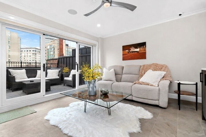 Property Photo:  102 Saint Botolph St  MA 02115 