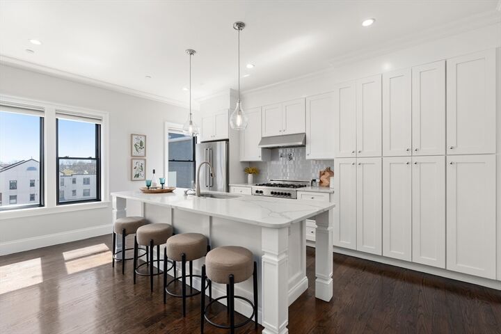 Property Photo:  160 W Broadway Ph3  MA 02127 