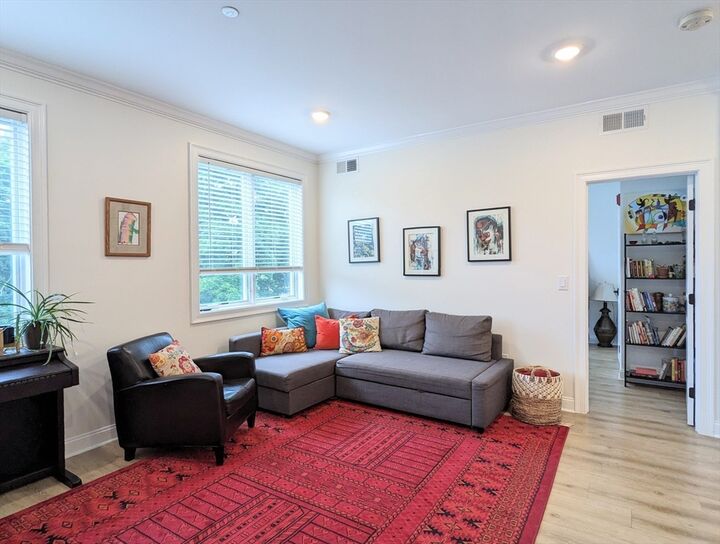 Property Photo:  4281 Washington St 4C  MA 02131 