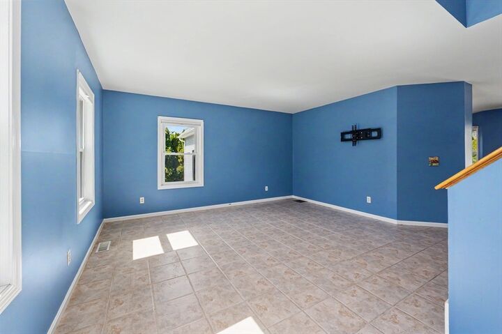 Property Photo:  26 Juniperwood Dr  MA 01832 