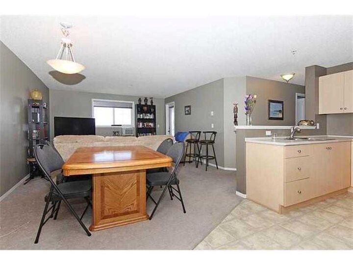 Property Photo: 10 Prestwick Bay SE 2314 AB T2Z 0B5