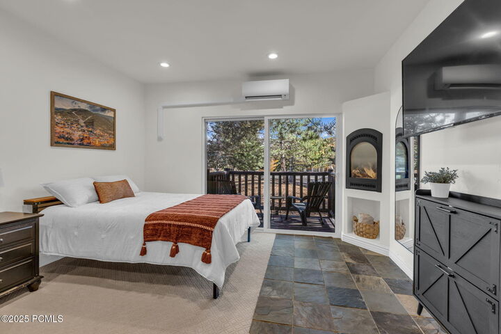 Property Photo: 2285 Sidewinder Drive 701 UT 84060