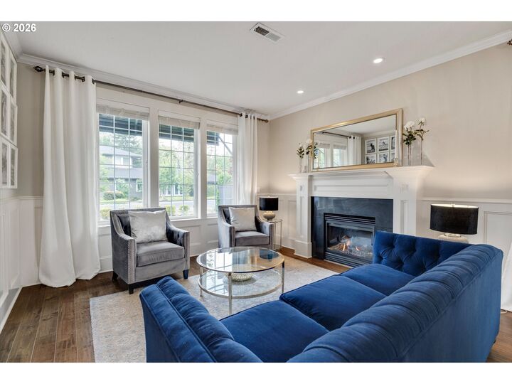 Property Photo:  2059 NW Ramsey Dr  OR 97229 