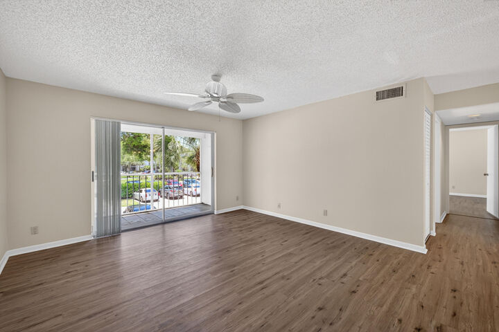 Property Photo:  2512 SE Anchorage Cove 2  FL 34952 