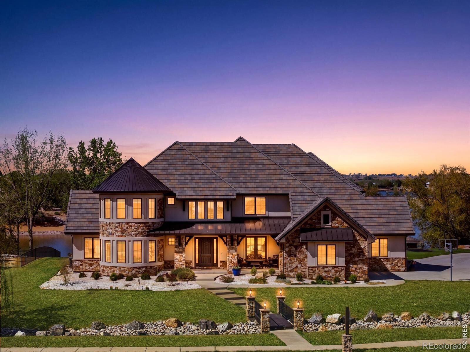 Property Photo:  9837 Shoreline Drive  CO 80504 