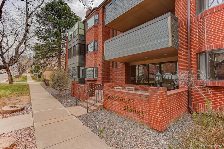 Property Photo:  534 E 7th Avenue 307  CO 80203 