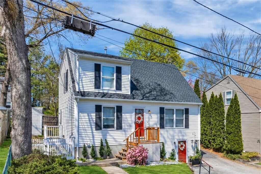 Property Photo:  17 Pine Avenue  RI 02816 