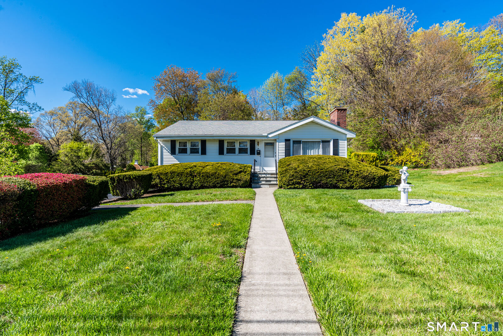 Property Photo:  34 Bassick Road  CT 06611 
