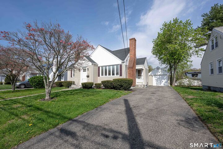 Property Photo:  520 Goldenrod Avenue  CT 06606 