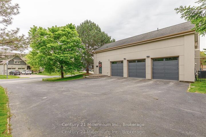 Property Photo:  160 Grand Cypress Lane  ON L9Y 0K8 