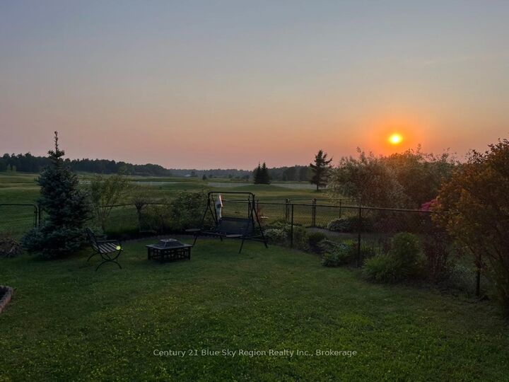 Property Photo:  87 Fairway Drive  ON P0H 1H0 