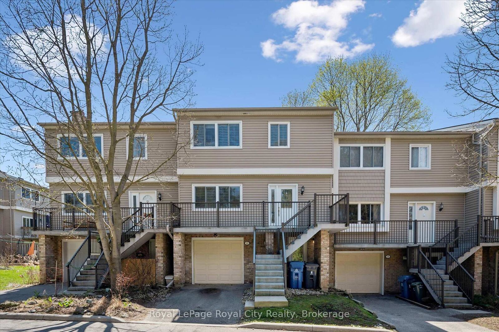 Property Photo: 295 Water Street 21 ON N1G 2X5