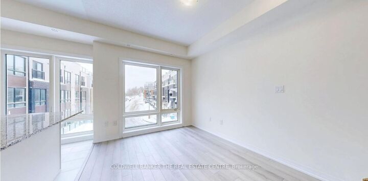 Property Photo: 165 Tapscott Road 32 ON M1B 0E8