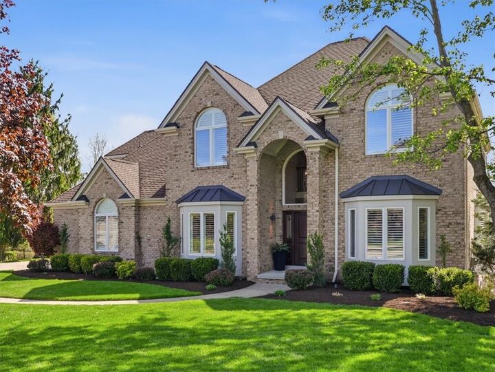 Property Photo:  218 Chesapeake Dr  PA 15044 