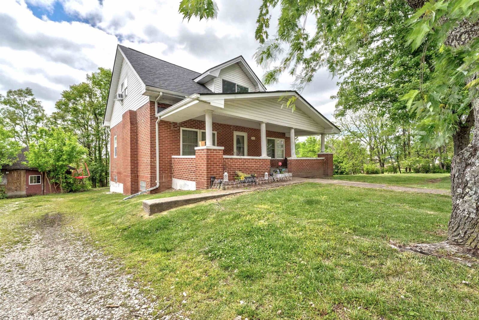 Property Photo:  650 Old U.s. 60  KY 41164 