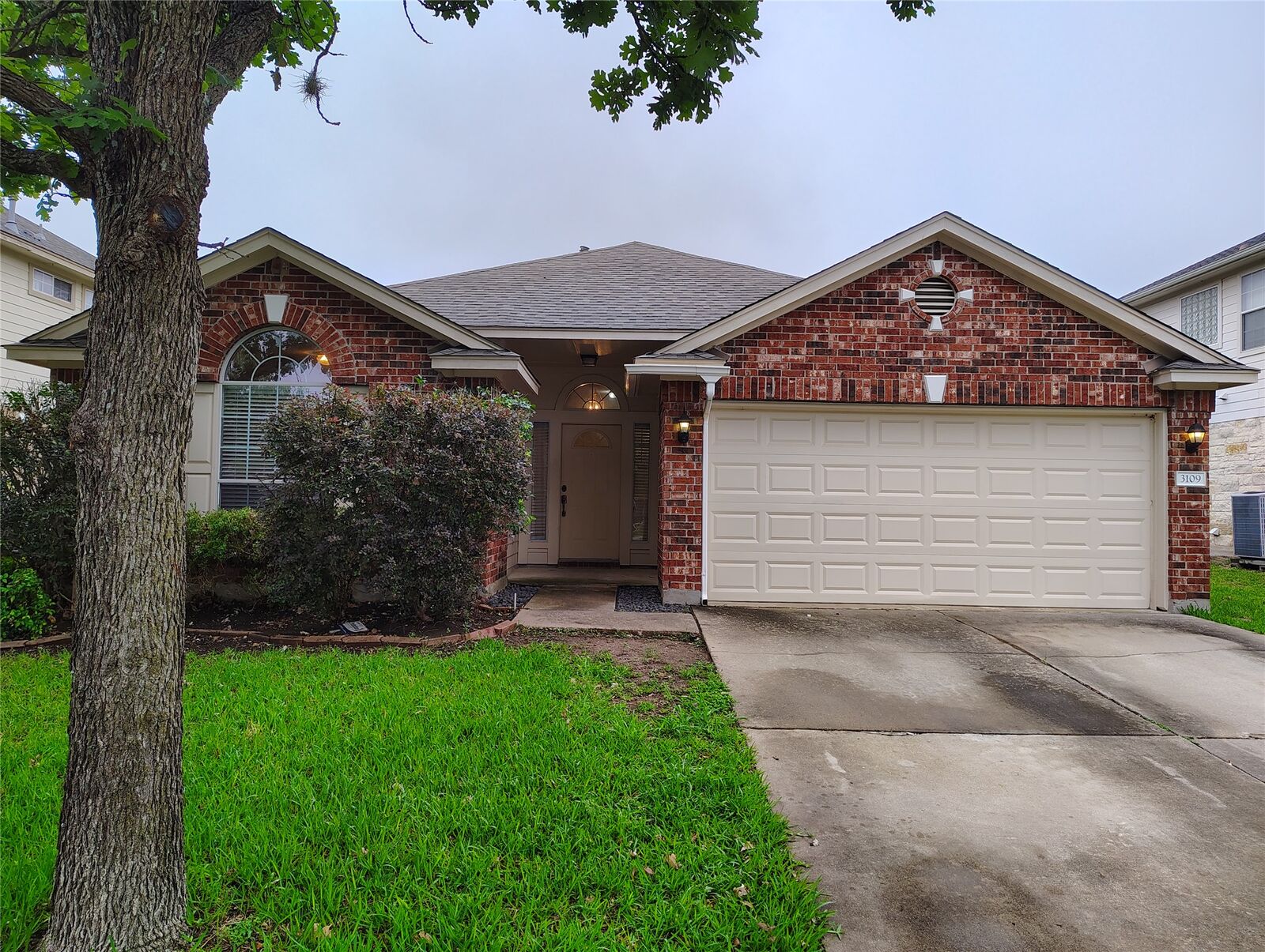Property Photo:  3109 Lynnbrook Drive  TX 78748 