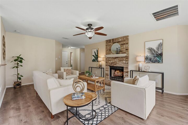 Property Photo:  1909 Aster Pass  TX 78613 