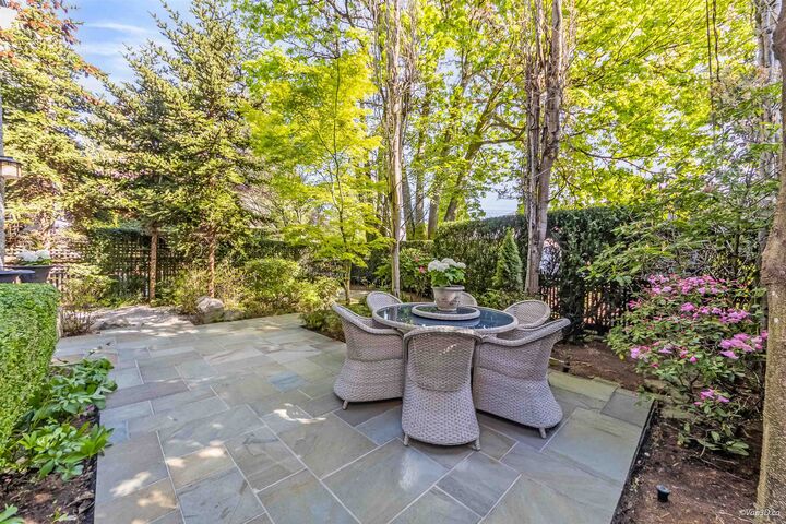 Property Photo: 3113 W 42nd Avenue BC V6N 3H1