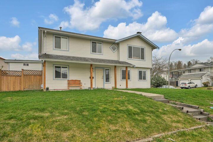 Property Photo: 13452 85 Avenue BC V3W 0T8