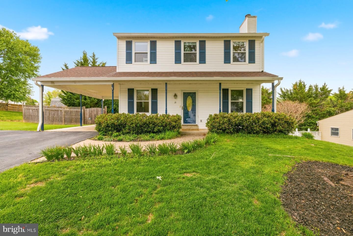 Property Photo:  21 Nickelby Court  MD 20872 