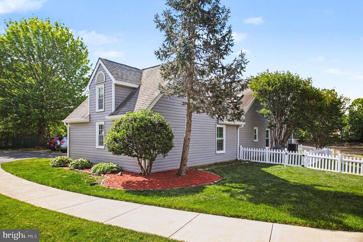 Property Photo:  11701 Hampshire Court  VA 22407 