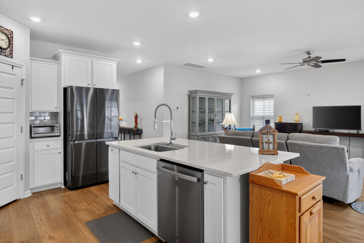 Property Photo: 1387 Locals Street SC 29485