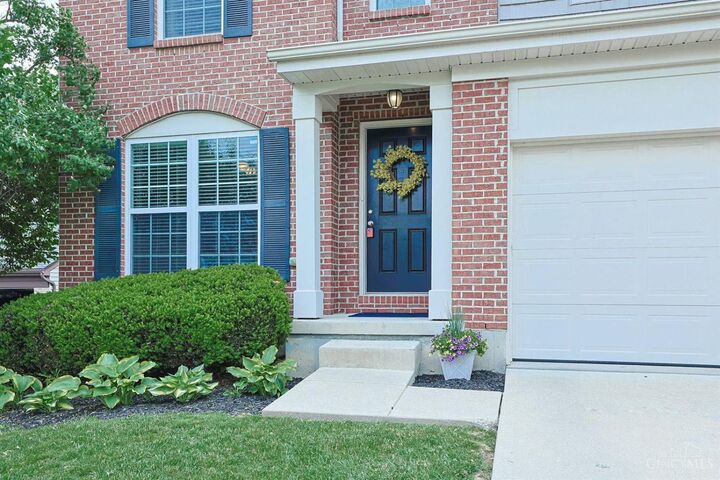 Property Photo:  5619 Beechtree Lane  OH 45039 