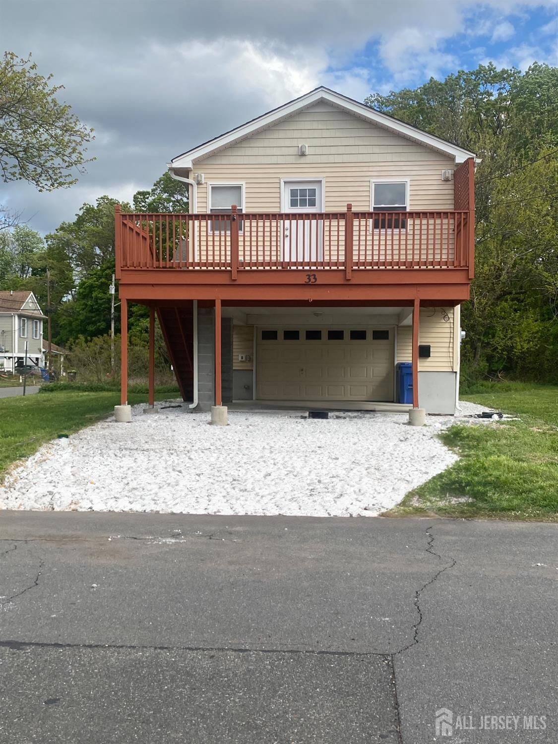 Property Photo:  33 Cliffwood Way  NJ 08879 