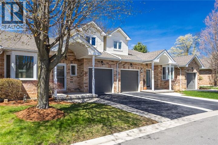 Property Photo:  34 Greentrail Drive  ON L0R 1W0 