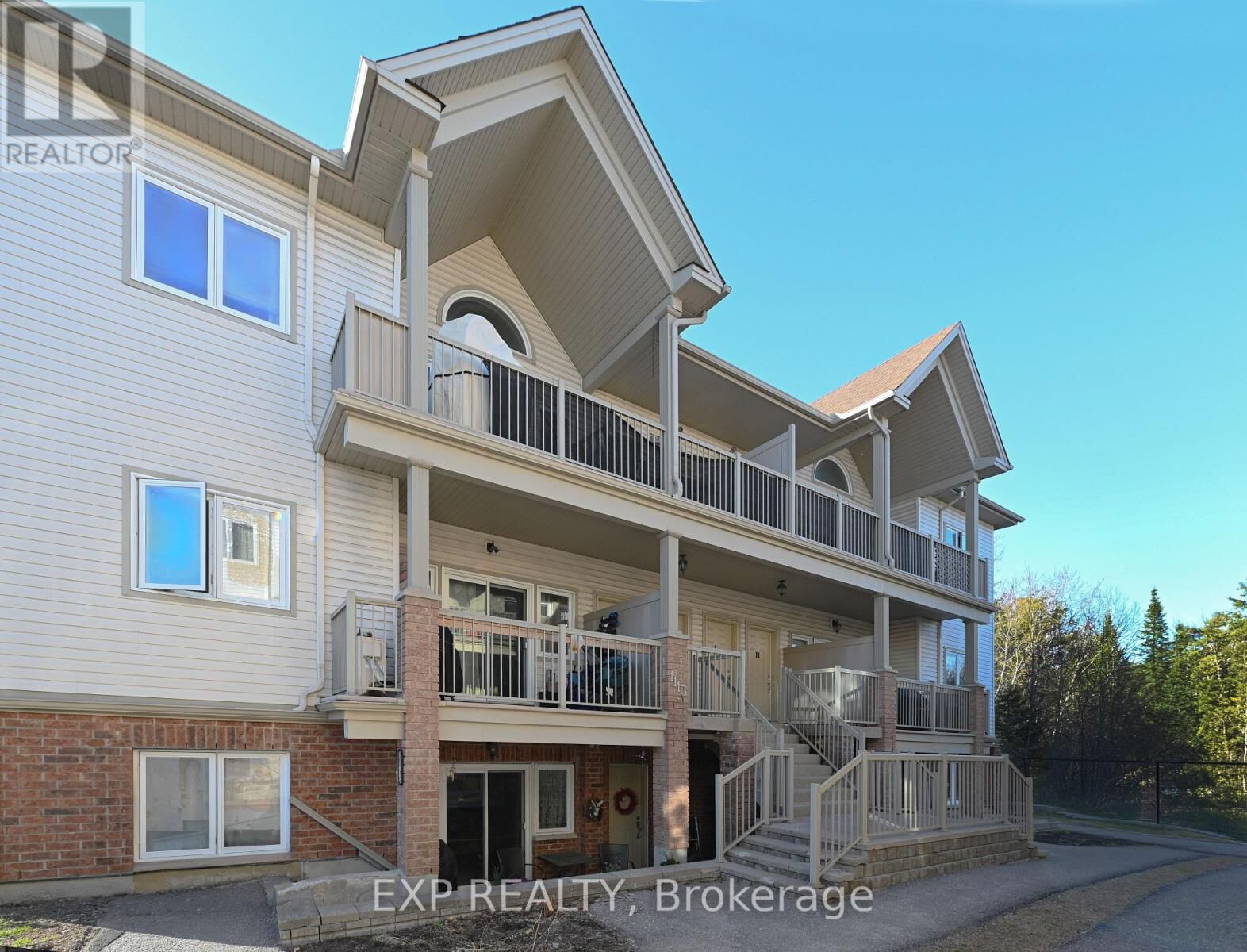 Property Photo: 1113 Stittsville Main Street North G ON K2S 0C8