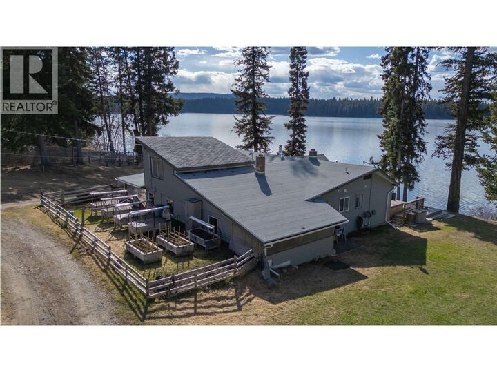 Property Photo: 6231 Lynes Creek Road BC V2G 4Z1