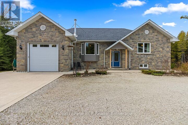 Property Photo:  109 Pike Street  ON N0H 1W0 