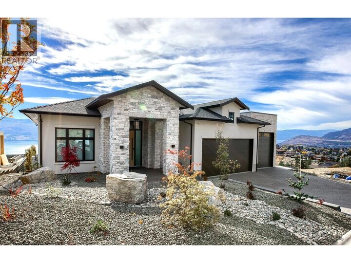 Property Photo: 1403 Vineyard Drive BC V4T 3H9