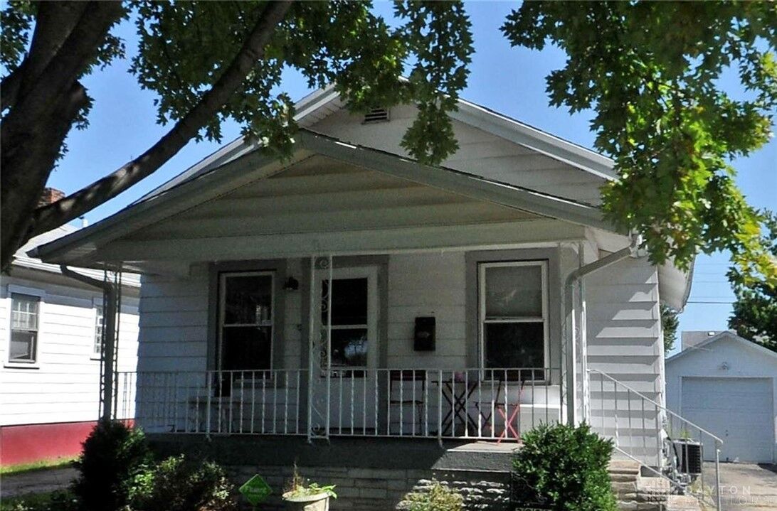 Property Photo:  3020 Wayland Avenue  OH 45420 