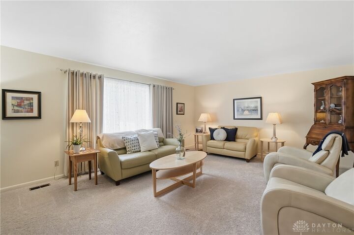 Property Photo:  2516 E Whipp Road  OH 45440 