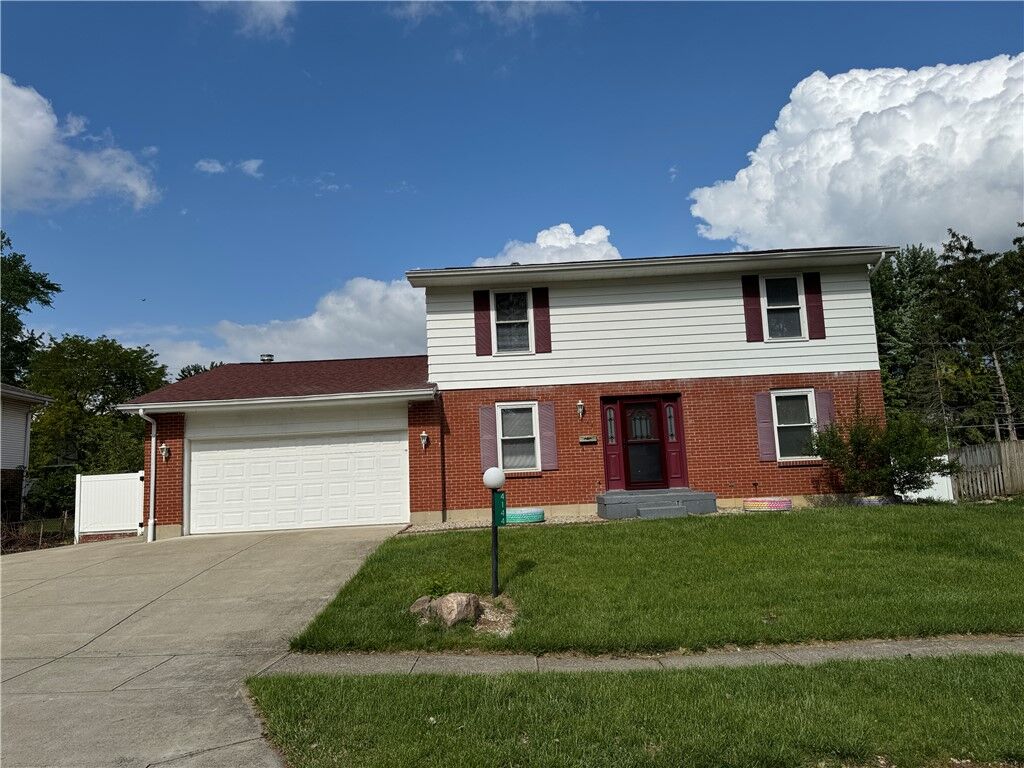 Property Photo:  4144 Meadowsweet Drive  OH 45424 