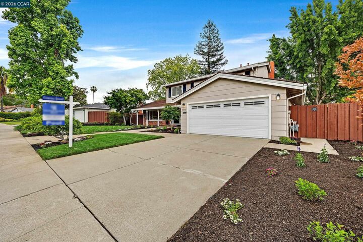 Property Photo:  919 Cheyenne Dr  CA 94598 
