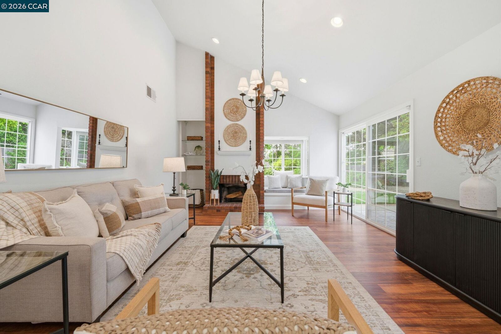 Property Photo:  370 Scarlet Oak Ct  CA 94523 