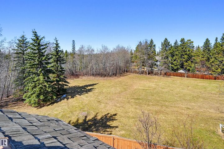 Property Photo: 139 Wolf Willow Crescent NW AB T5T 1T1