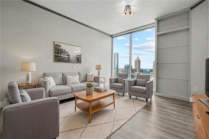 Property Photo: 855 Peachtree Street NE 2906 GA 30308