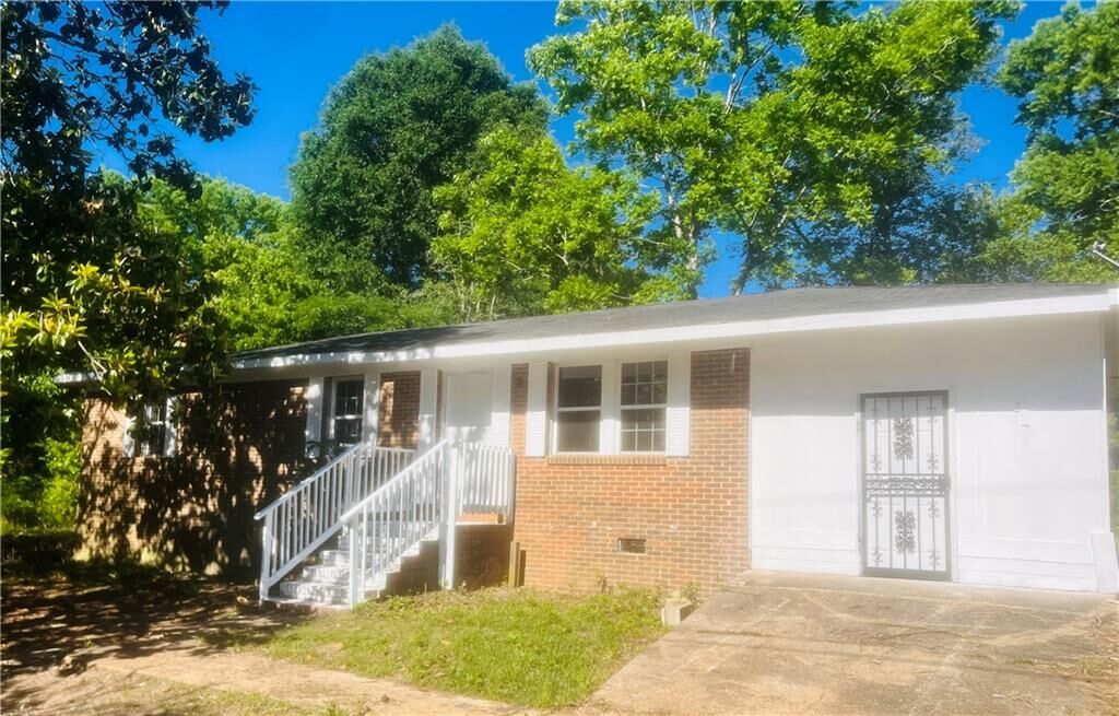 Property Photo: 93 North GA 31815