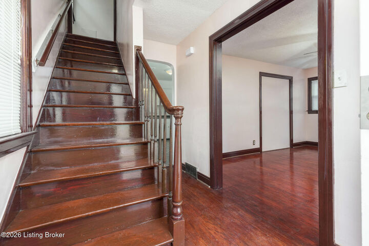 Property Photo: 3238 Taylor Blvd KY 40215